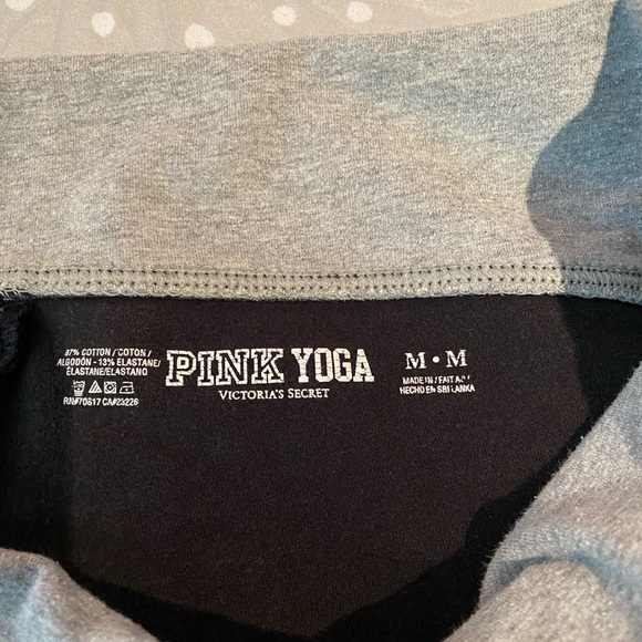 Pink Capri leggings - Picture 3 of 3